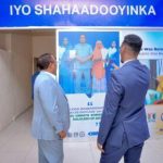 محافظ بنادر يتفقد دائرة التعليم لبلدية مقديشو محافظ بنادر يتفقد دائرة التعليم لبلدية مقديشو