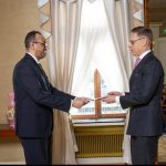 أول سفير للصومال لدى فنلندا يقدّم أوراق اعتماده أول سفير للصومال لدى فنلندا يقدّم أوراق اعتماده