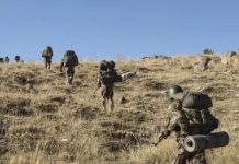 جنود صوماليون ينفذون انتقالا تكتيكيا إلى جبل أرجيس في تركيا جنود صوماليون ينفذون انتقالا تكتيكيا إلى جبل أرجيس في تركيا