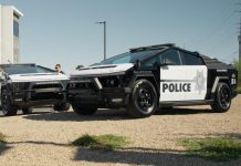 أسطول سيارات شرطة معدلة من طراز “سايبر تراك” أسطول سيارات شرطة معدلة من طراز "سايبر تراك"