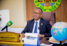 استقالة وزير الإعلام في أرض الصومال على خلفية الاضطرابات في بورما استقالة وزير الإعلام في أرض الصومال على خلفية الاضطرابات في بورما