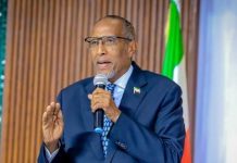 رئيس السابق يطلب الكشف عن تفاصيل الاتفاق مع إسرائيل رئيس السابق يطلب الكشف عن تفاصيل الاتفاق مع إسرائيل