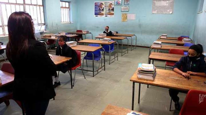 KZN teaching assistants not paid December salaries KZN teaching assistants not paid December salaries