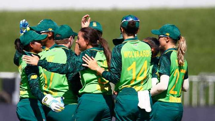 Proteas women complete 3-0 whitewash against Pakistan Proteas women complete 3-0 whitewash against Pakistan