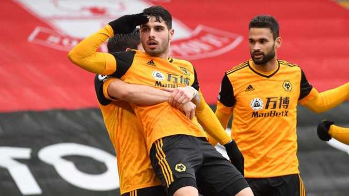 Wolves fight back to deepen Southampton misery Wolves fight back to deepen Southampton misery