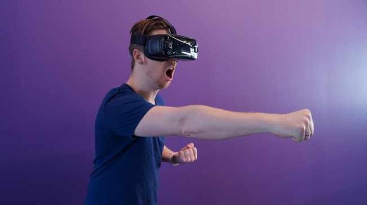 Virtual reality exercise app 'VZfit' overwhelms the senses in all the wrong ways