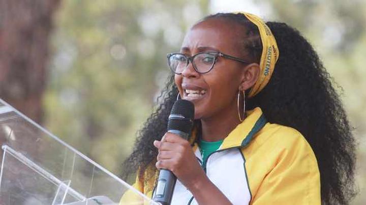 Two Gauteng companies paid R16.5m to distribute Covid-19 relief funds to artists, athletes who were paid R6K each Two Gauteng companies paid R16.5m to distribute Covid-19 relief funds to artists, athletes who were paid R6K each