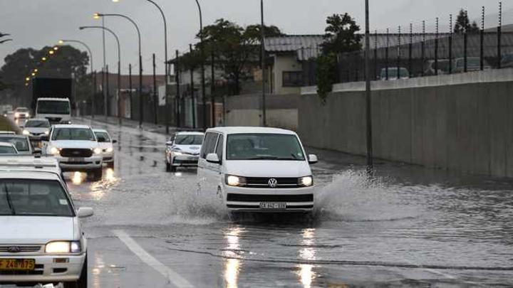 City of Cape Town cautions residents against approaching cold front City of Cape Town cautions residents against approaching cold front