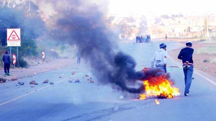 Correcting service delivery failures requires inter-governmental harmony Correcting service delivery failures requires inter-governmental harmony