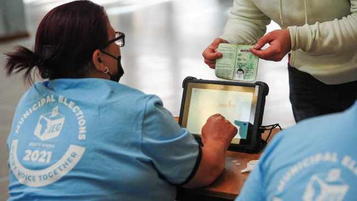 Political parties in the City of Joburg metro celebrate voter turnout Political parties in the City of Joburg metro celebrate voter turnout