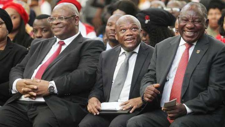 Court bid to stop handing over of State Capture report fails Court bid to stop handing over of State Capture report fails