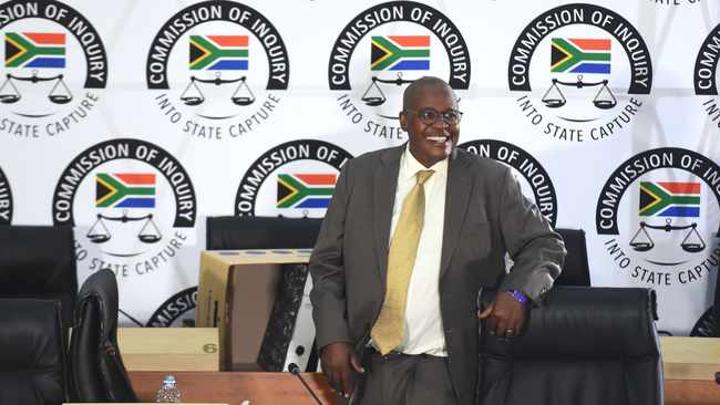 Zondo’s State Capture Report: Prosecute Brian Molefe for contravening PFMA when he was at Transnet Zondo’s State Capture Report: Prosecute Brian Molefe for contravening PFMA when he was at Transnet