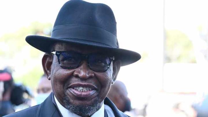 ‘A paradigm shift’ is critical for achieving economic inclusiveness ‘A paradigm shift’ is critical for achieving economic inclusiveness