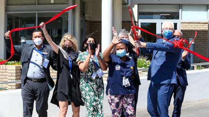 An army of donors raise R122 million for Red Cross Emergency Centre An army of donors raise R122 million for Red Cross Emergency Centre