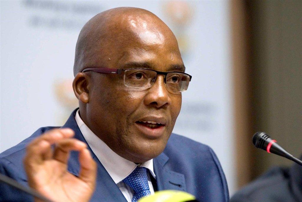 Police can use e-system to run checks on foreign nationals without detaining them - Aaron Motsoaledi Police can use e-system to run checks on foreign nationals without detaining them - Aaron Motsoaledi