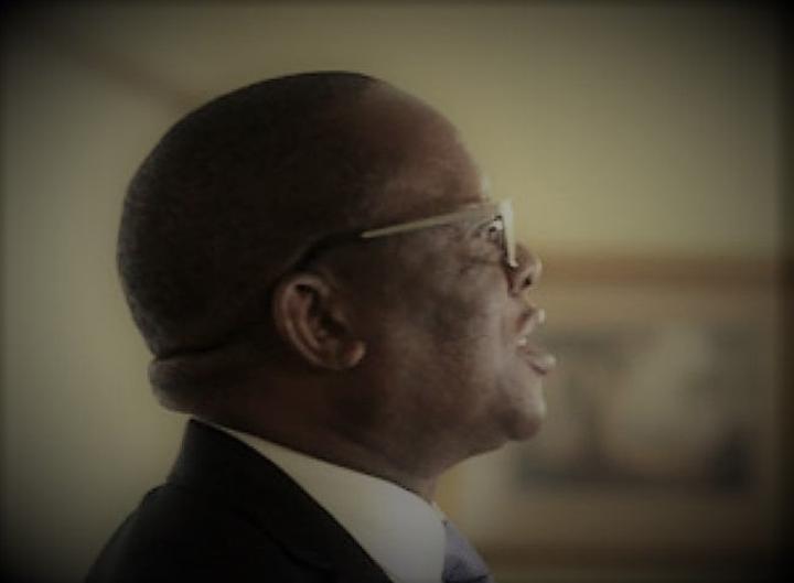 Judge president Makgoba ordered to apologise over 'intemperate' comments to Limpopo legal fraternity Judge president Makgoba ordered to apologise over 'intemperate' comments to Limpopo legal fraternity