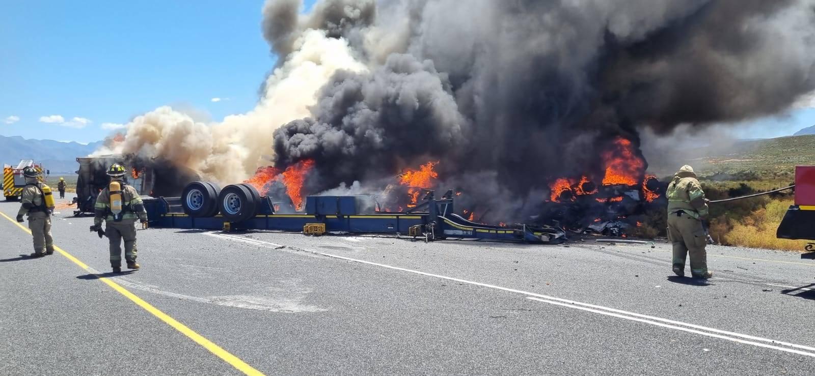 R60 closed after horrific accident between Worcester and Robertson R60 closed after horrific accident between Worcester and Robertson
