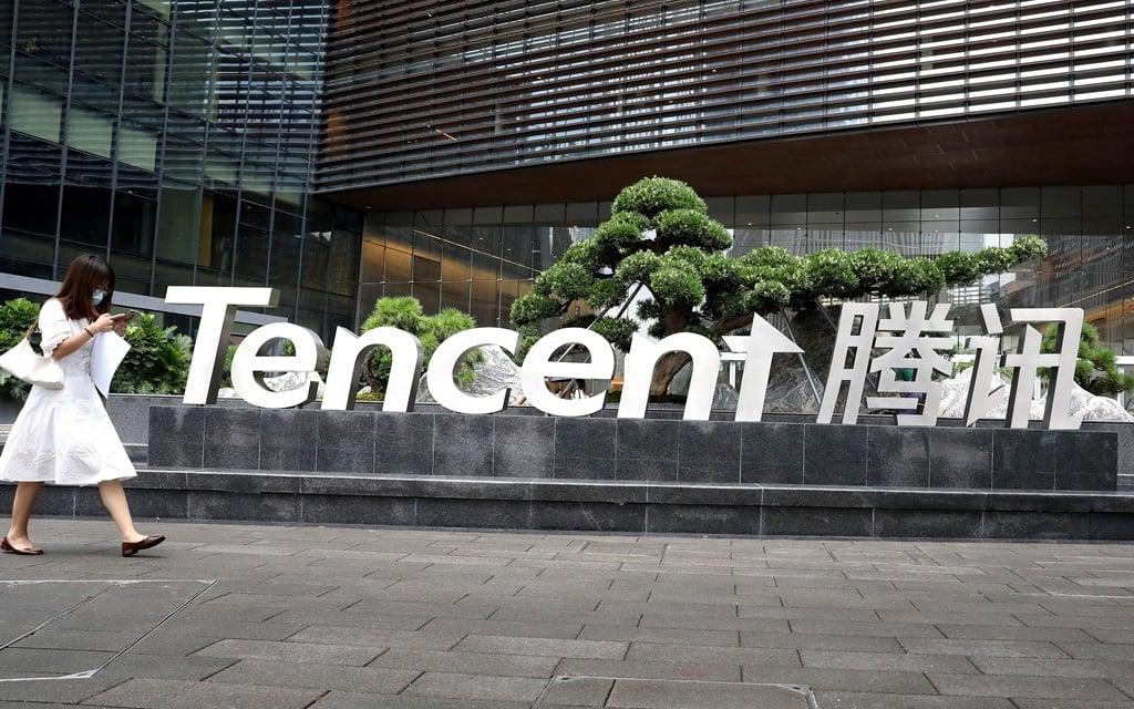 Tencent slumps amid speculation that Prosus is speeding up share sales Tencent slumps amid speculation that Prosus is speeding up share sales