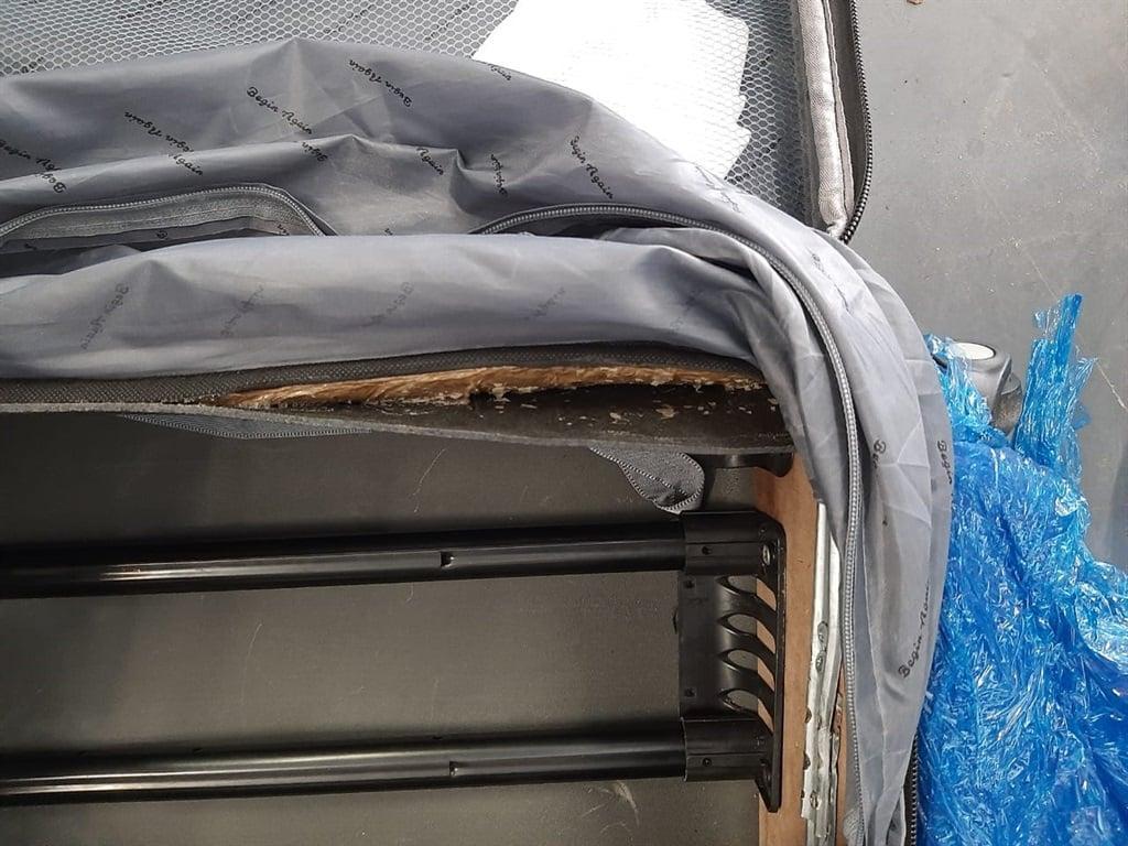 Junk in the trunk: Woman arrested at Cape Town Airport trying to smuggle heroin worth R1.6m to Europe Junk in the trunk: Woman arrested at Cape Town Airport trying to smuggle heroin worth R1.6m to Europe