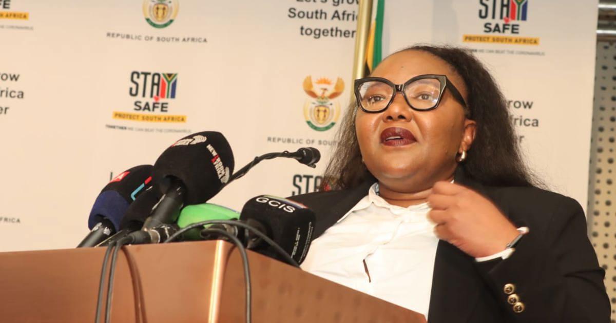 DBE's financial crisis 'translates to fewer teachers, reduced textbooks', reveals minister DBE's financial crisis 'translates to fewer teachers, reduced textbooks', reveals minister