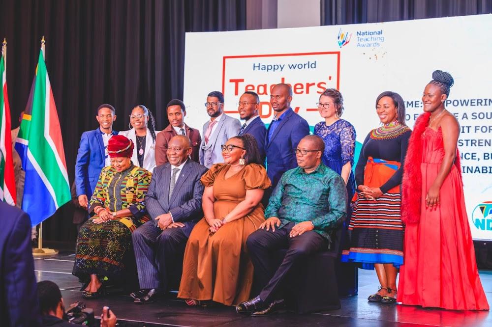 'I take a 21st-century approach': Pietermaritzburg physics teacher named KZN's best at national awards 'I take a 21st-century approach': Pietermaritzburg physics teacher named KZN's best at national awards