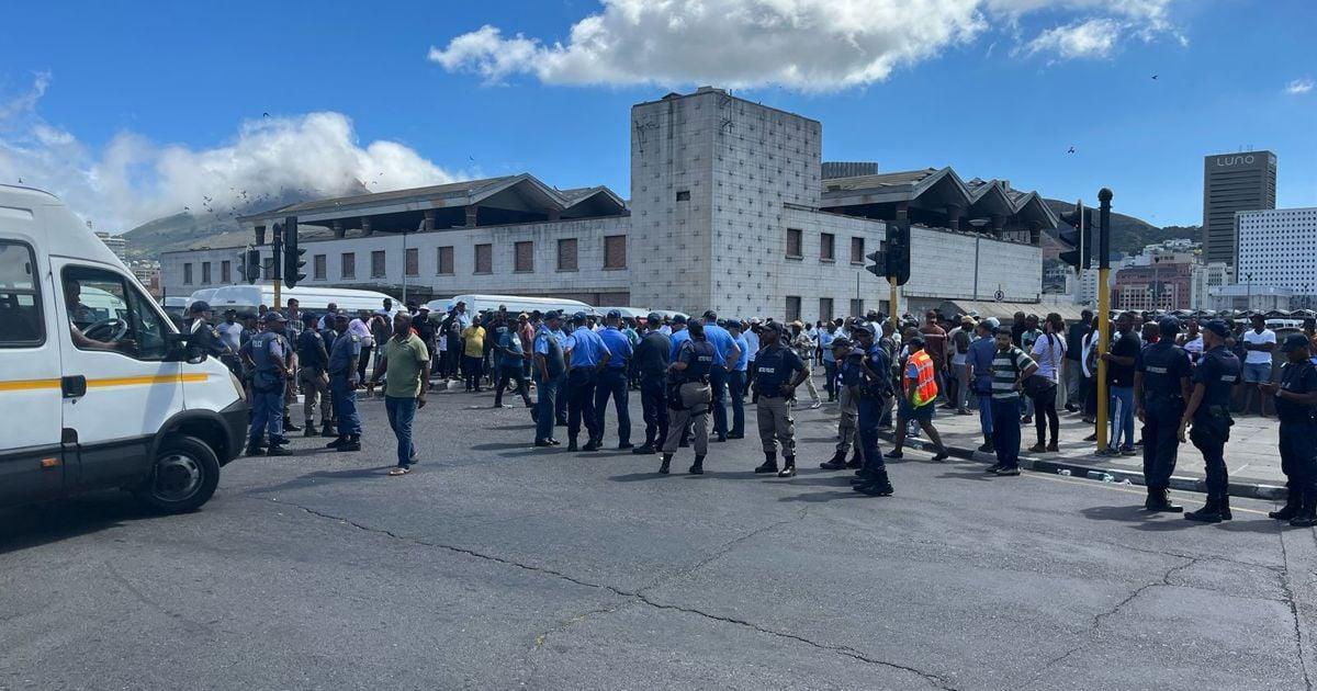 Court Challenge to Cape Town's Taxi Route Shutdown Court Challenge to Cape Town's Taxi Route Shutdown