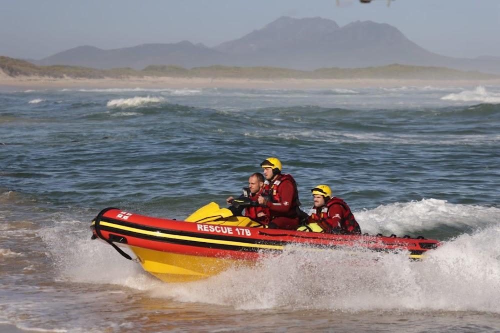 Good Samaritans Find Drowned Teen at St Helena's Bay Good Samaritans Find Drowned Teen at St Helena's Bay