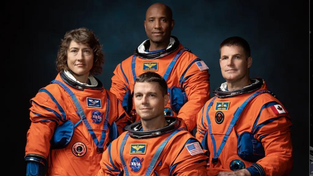 NASA Plans First Crewed Moon Mission in 50 Years NASA Plans First Crewed Moon Mission in 50 Years