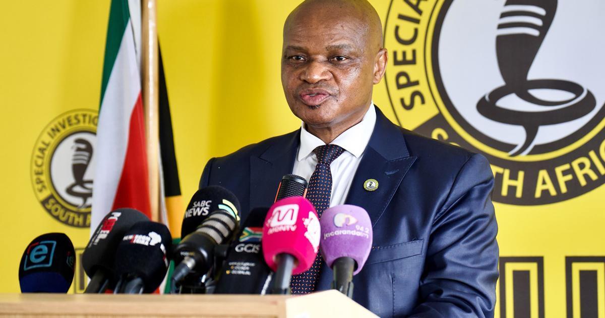 Junior Clerks in Tembisa Staff Paid Millions in Bribes Junior Clerks in Tembisa Staff Paid Millions in Bribes
