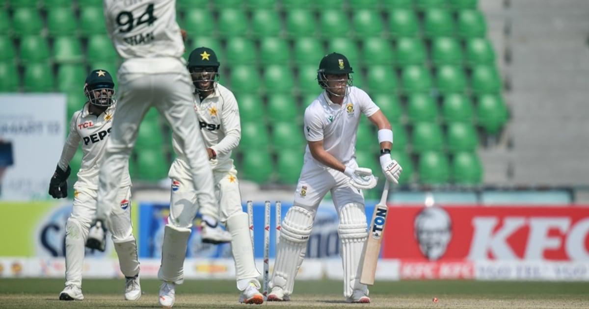 Proteas' Winning Streak Ends on Lahore's Spin Pitch Proteas' Winning Streak Ends on Lahore's Spin Pitch