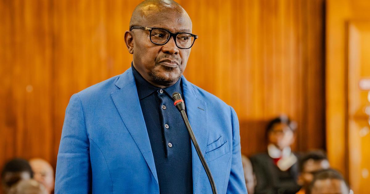 Hawks Diverted from NW Assignment to Molefe’s Home Hawks Diverted from NW Assignment to Molefe’s Home