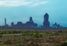 800,000 jobs at risk in South Africa 800,000 jobs at risk in South Africa