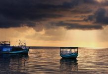 West Coast Fishers Protest Reduced Lobster Quotas West Coast Fishers Protest Reduced Lobster Quotas