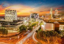 South African Sector Outperforming USA UK Australia Japan South African Sector Outperforming USA UK Australia Japan