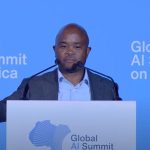 Between Fear and Opportunity in AI-Driven Workplaces Between Fear and Opportunity in AI-Driven Workplaces