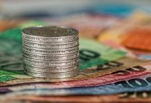 Critics slam another delay to SA’s Basic Income Grant Critics slam another delay to SA’s Basic Income Grant