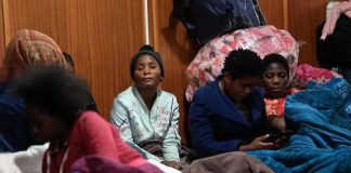 Migrants Flee to Mountains in South Africa Migrants Flee to Mountains in South Africa