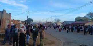 1,000 Nigerians Return from South Africa 1,000 Nigerians Return from South Africa