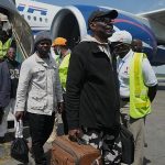 Migrant Crisis: 262 Nigerians Return from SA Migrant Crisis: 262 Nigerians Return from SA