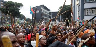 Nigeria, South Africa Agree to Ease Tensions Nigeria, South Africa Agree to Ease Tensions