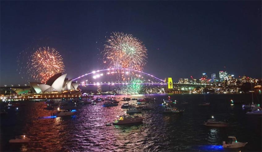 Sydney rings in the New Year with spectacular fireworks with Omicron,
heatwave no bar for Australians welcoming in 2022 Sydney rings in the New Year with spectacular fireworks with Omicron, heatwave no bar for Australians welcoming in 2022