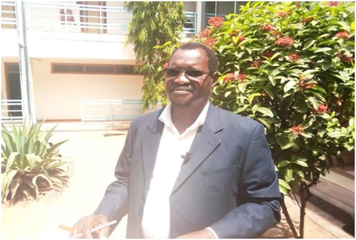 Farmers warned against crooks collecting money Farmers warned against crooks collecting money