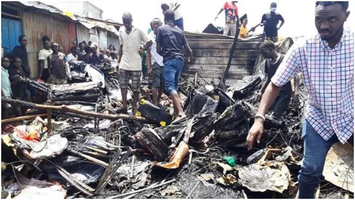 Four shops perish in a fire outbreak at custom market Four shops perish in a fire outbreak at custom market