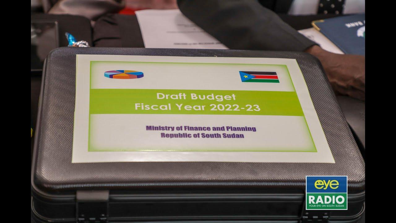 Finance minister Agak presents 2022:2023 budget to MPs