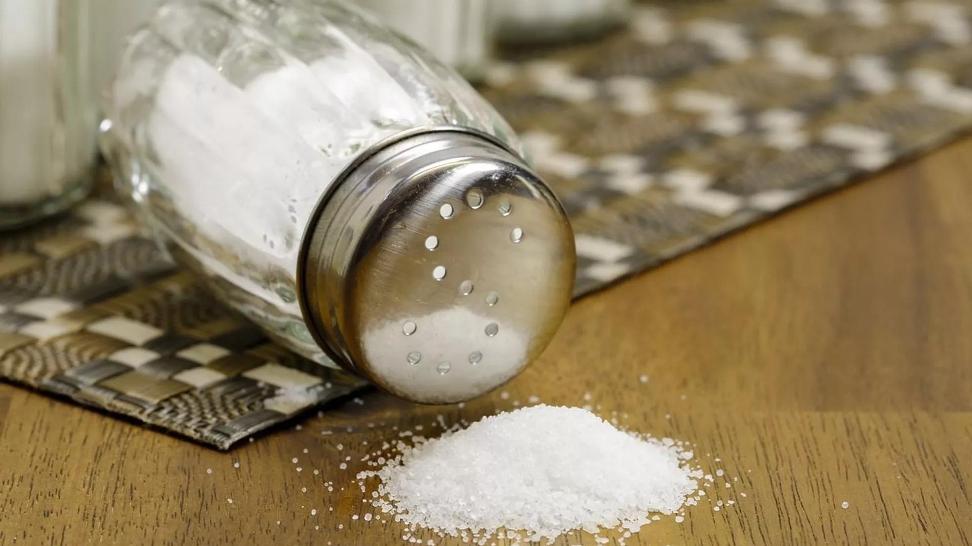 Researchers Say Replacing Regular Salt With Substitute Reduces Chance of Heart Disorders Researchers Say Replacing Regular Salt With Substitute Reduces Chance of Heart Disorders
