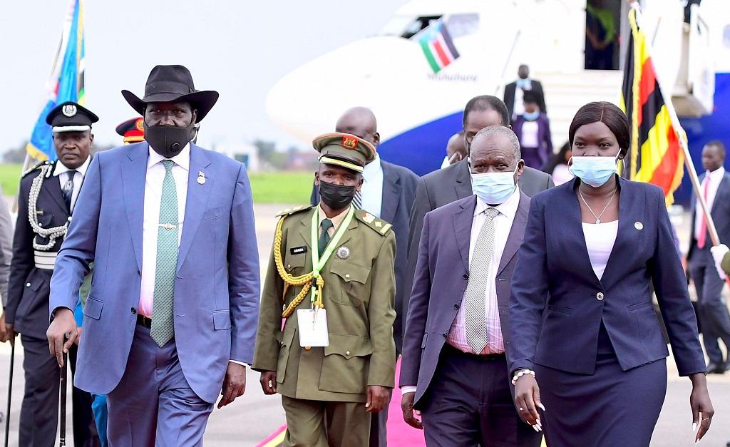 Kiir in Uganda for country’s independence anniversary Kiir in Uganda for country’s independence anniversary