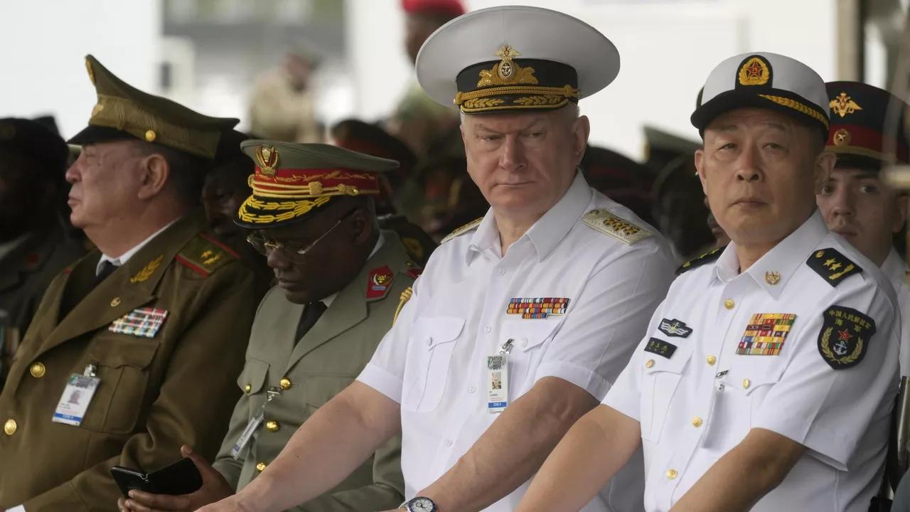 Washington 'Does Not Want to Force' Africa to Choose Sides in Military Cooperation: US Army General Washington 'Does Not Want to Force' Africa to Choose Sides in Military Cooperation: US Army General