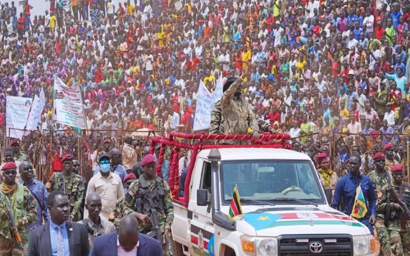 Kiir declares war on illiteracy Kiir declares war on illiteracy