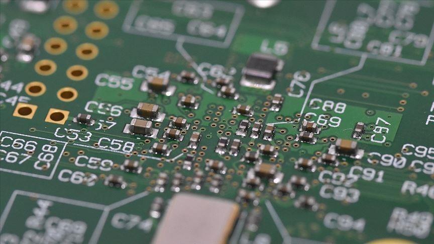 Samsung to cut chip production with profit down 96% Samsung to cut chip production with profit down 96%