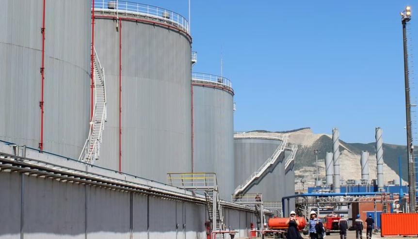 Russia boosts Q1 gasoline exports, finds buyers in Africa to replace Europeans Russia boosts Q1 gasoline exports, finds buyers in Africa to replace Europeans